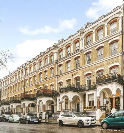 Ferienwohnung Charming And Full Of Character London Exterior foto